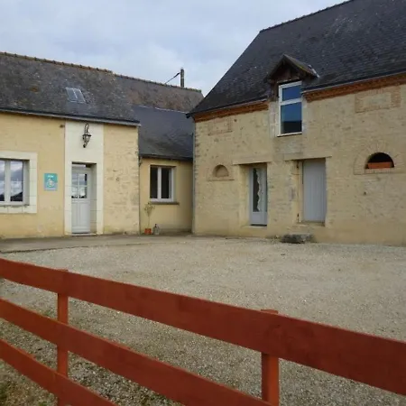 8 Pers. Avec Jardin Et Terrasses, 4 Chambres, Proche Le Mans Et Sable, Ideal Pour Familles - Fr-1-410-192 *