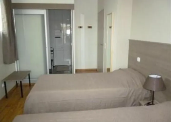 8 Pers. Avec Jardin Et Terrasses, 4 Chambres, Proche Le Mans Et Sable, Ideal Pour Familles - Fr-1-410-192 Σπίτι διακοπών